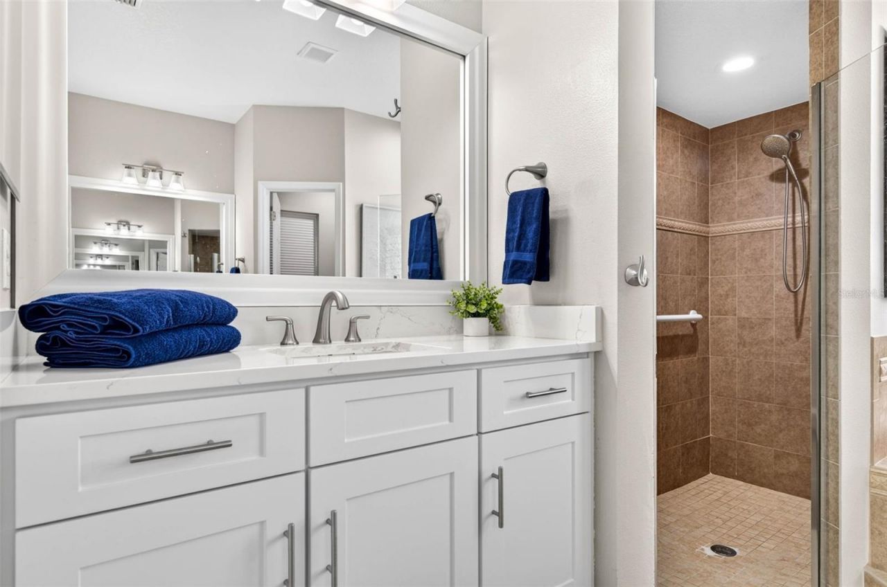 3825 Salida Delsol Drive, Sun City Center, FL 33573 Photo