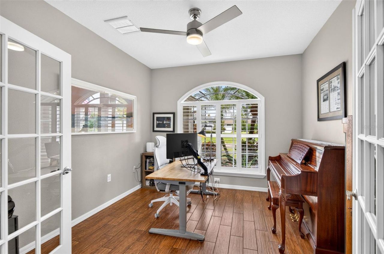 3825 Salida Delsol Drive, Sun City Center, FL 33573 Photo