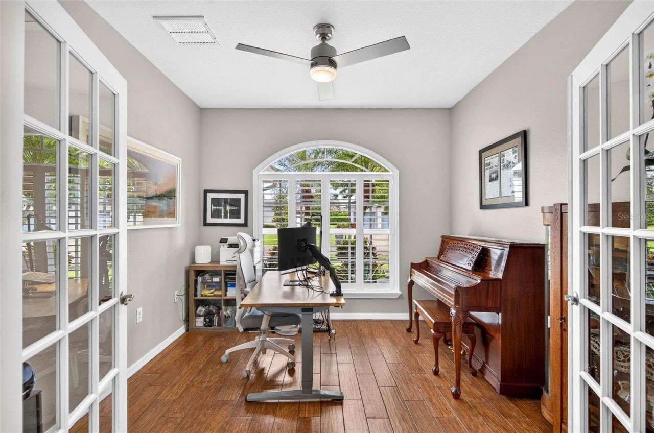 3825 Salida Delsol Drive, Sun City Center, FL 33573 Photo