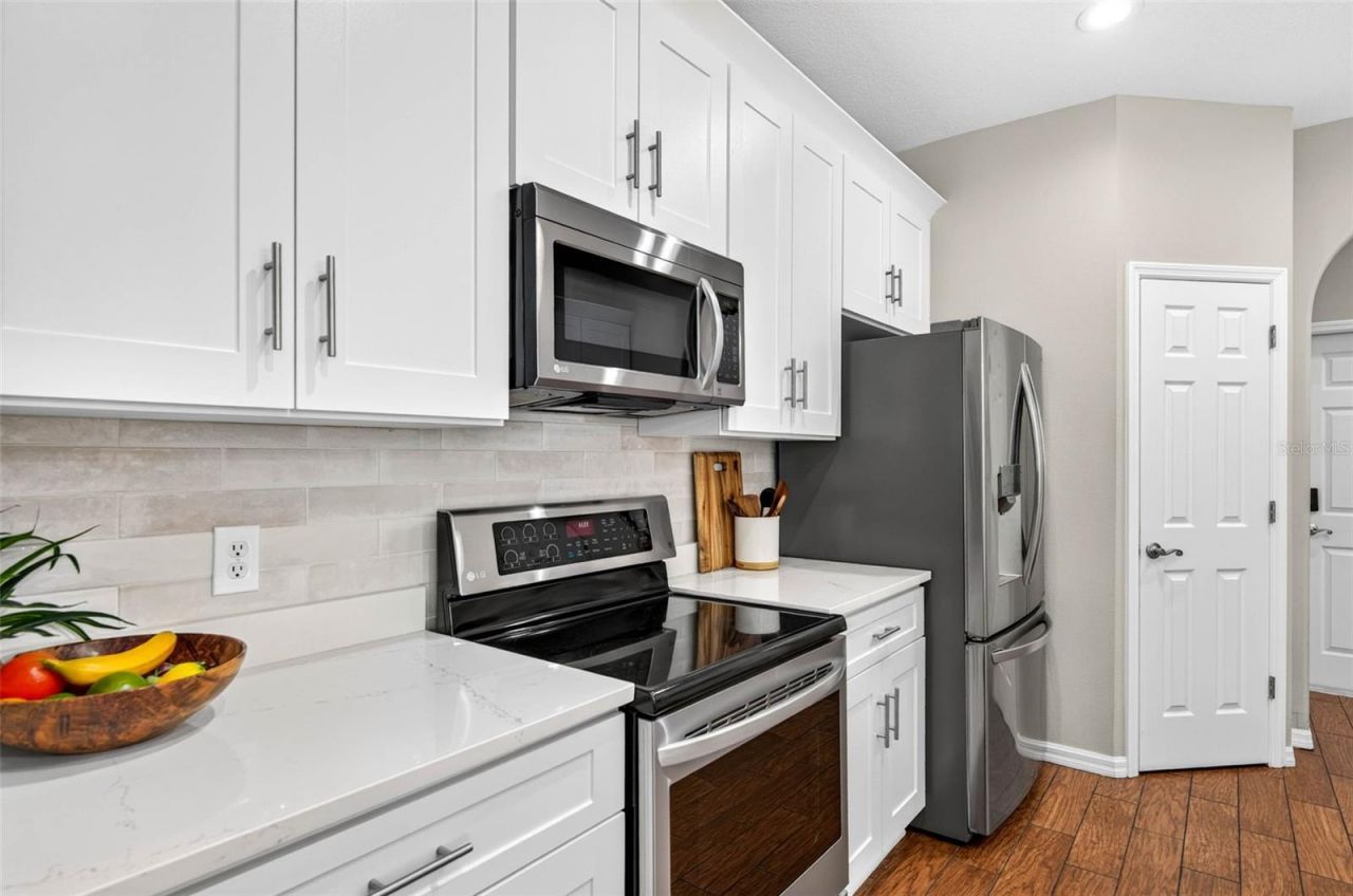 3825 Salida Delsol Drive, Sun City Center, FL 33573 Photo