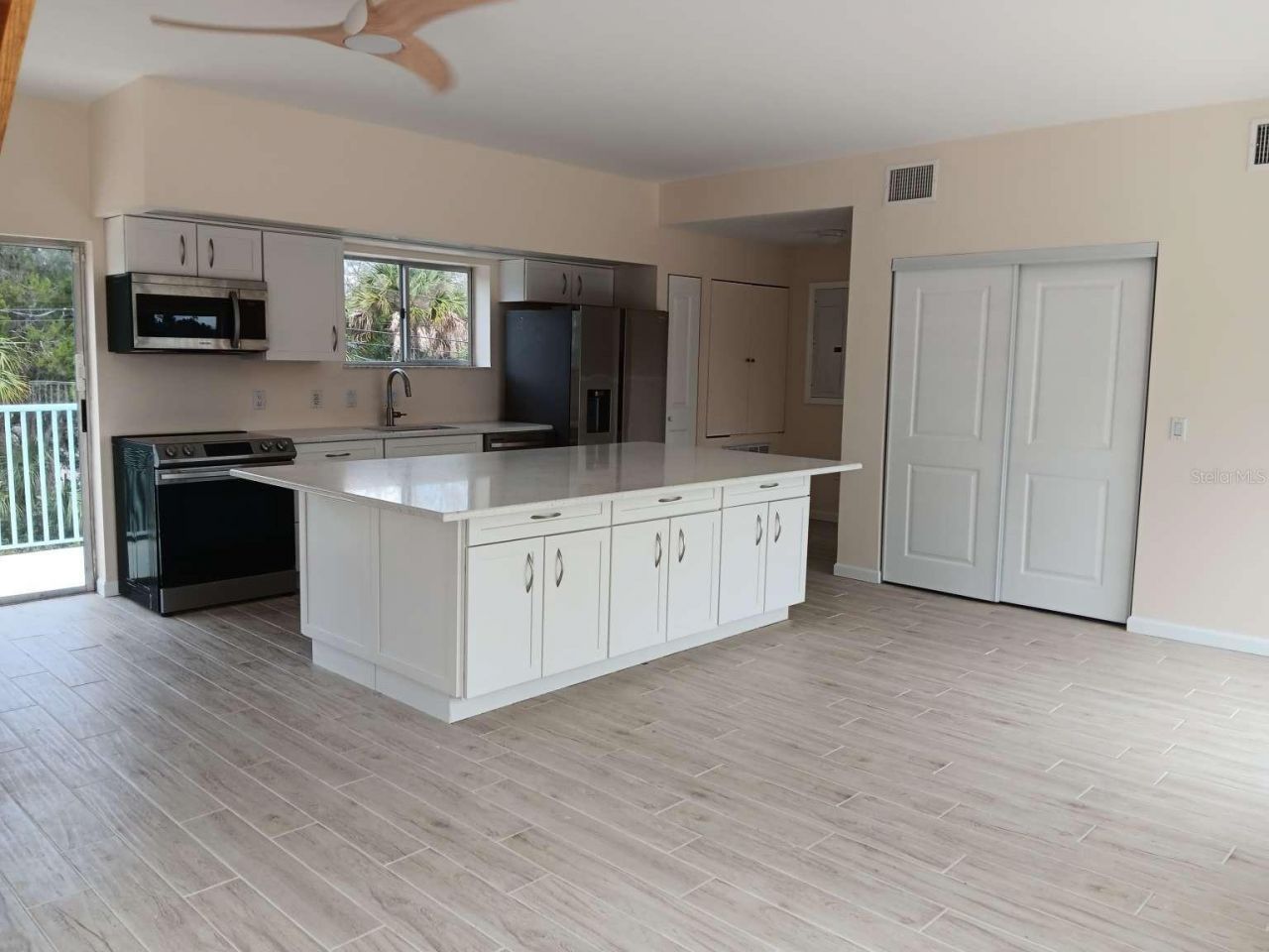 1334 Osowaw Boulevard, Spring Hill, FL 34607 Photo