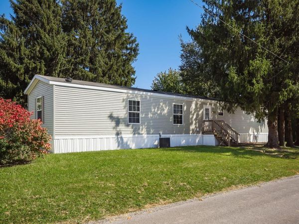 248 Thorn Locust Lane , London, OH 43140