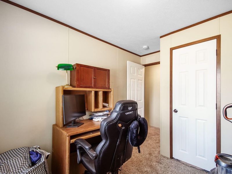 248 Thorn Locust Lane, London, OH 43140 Photo 14