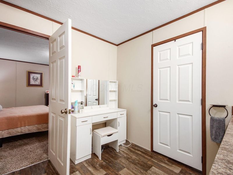 248 Thorn Locust Lane, London, OH 43140 Photo 27