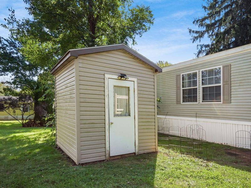 248 Thorn Locust Lane, London, OH 43140 Photo 33