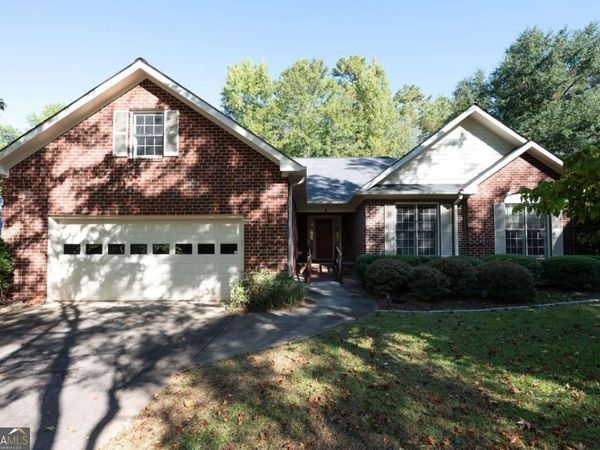 220 Meadow Creek Drive, Athens, GA 30605