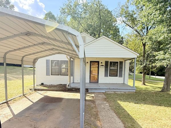 126 Kiker Street, Tallapoosa, GA 30176