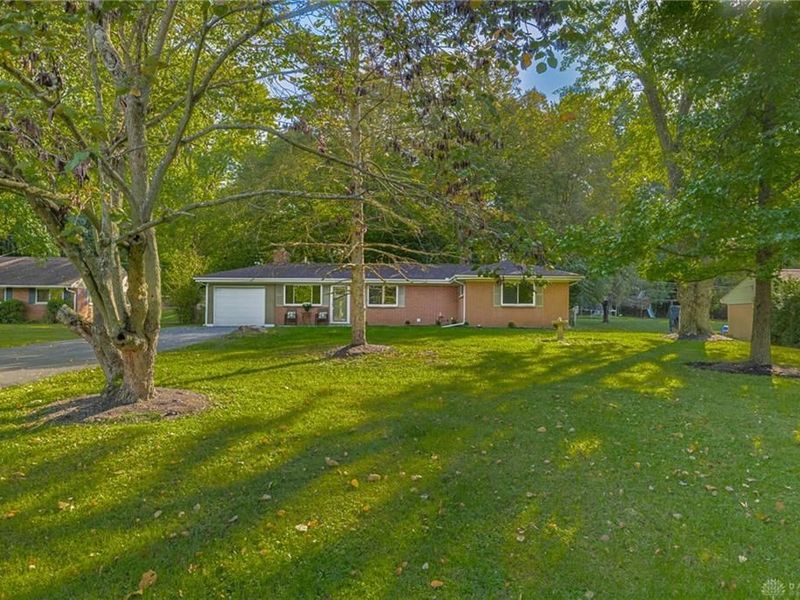 1732 Pierce Drive, Beavercreek, OH 45432 Photo 2