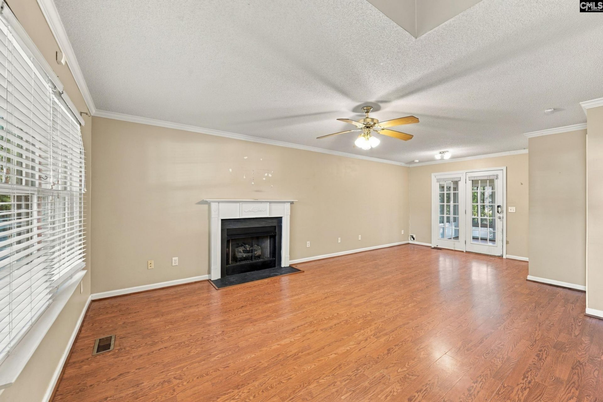 1141 Parliament Lake Drive  Photo 4