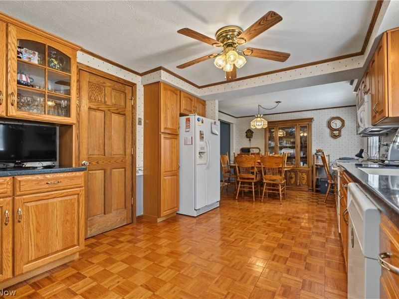 4749 Southbrook Drive , Stow, OH 44224 Photo 9