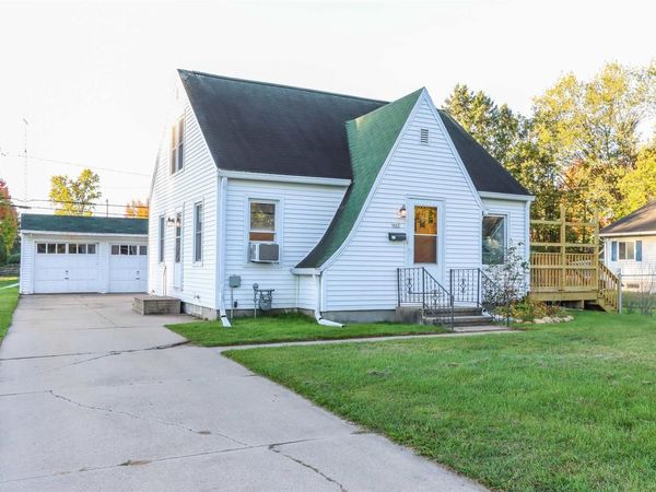 449 WADLEIGH STREET, Stevens Point, WI 54481