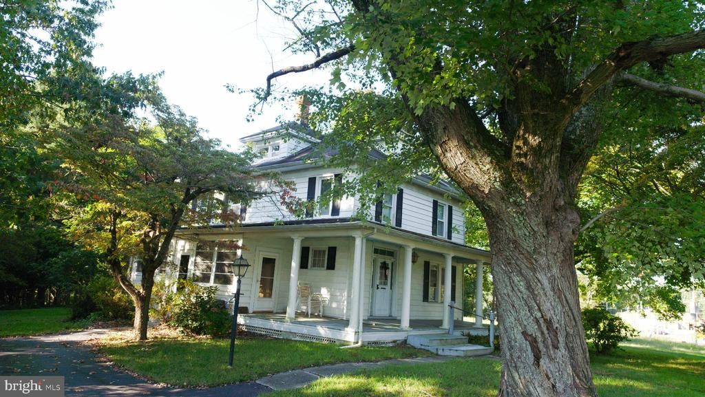 85 COX ROAD , HUNTINGTOWN, MD 20639