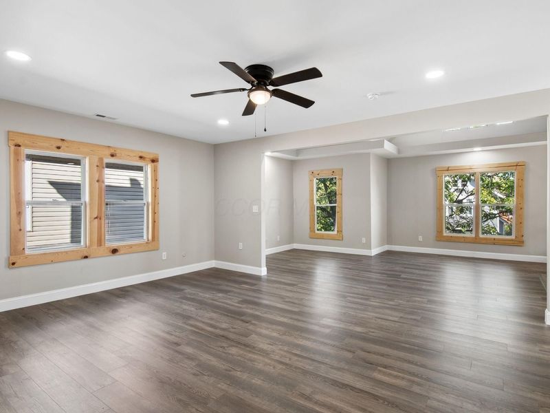 1052 Forest Street, Columbus, OH 43206 Photo 11