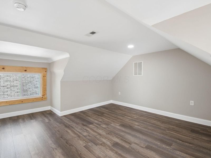 1052 Forest Street, Columbus, OH 43206 Photo 23