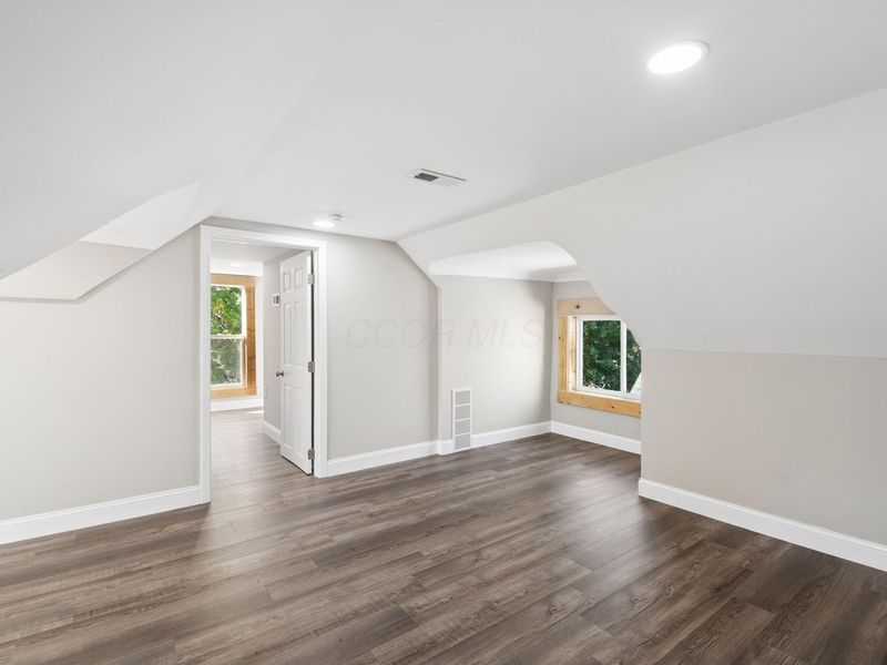 1052 Forest Street, Columbus, OH 43206 Photo 25