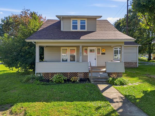 1103 W State Street , Newcomerstown, OH 43832