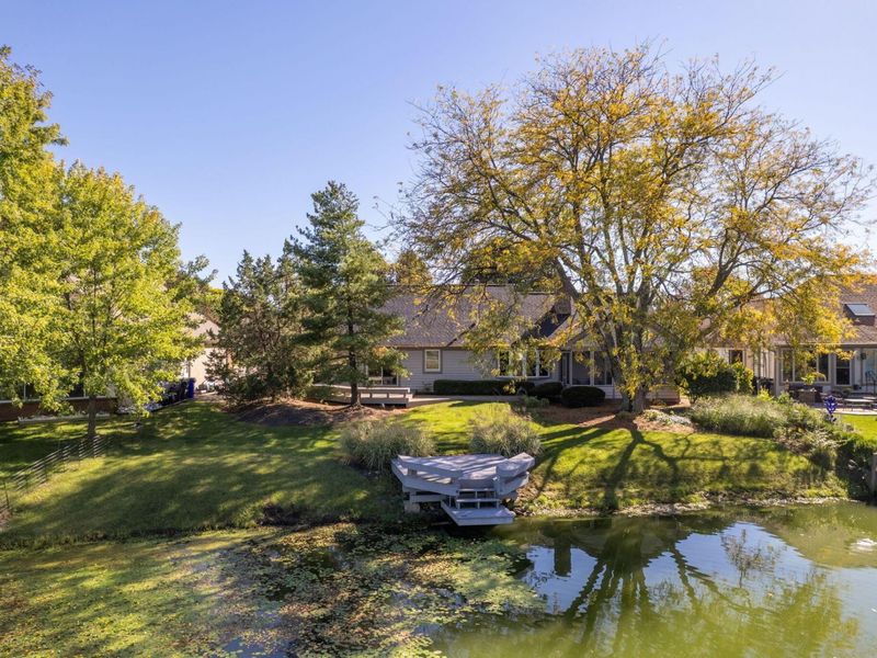 2310 Concord Village Drive, Columbus, OH 43220 Photo 2