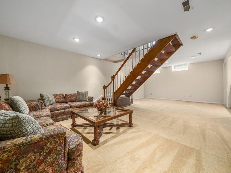 2310 Concord Village Drive, Columbus, OH 43220 Photo 25