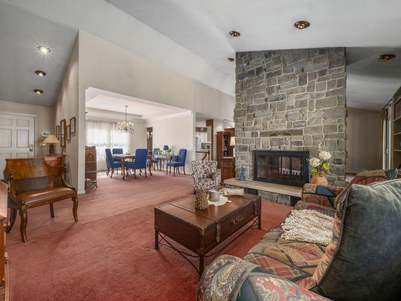 2310 Concord Village Drive, Columbus, OH 43220 Photo 7