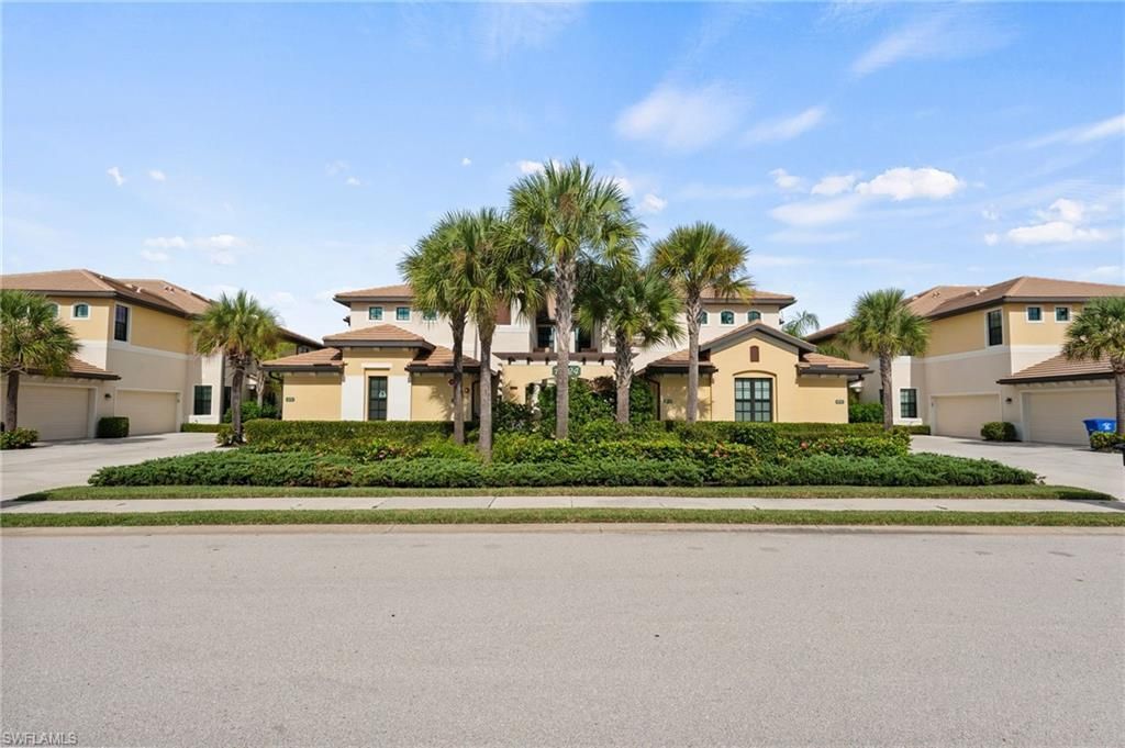 10524 Casella Way, Unit 202, Fort Myers, FL 33913 Photo