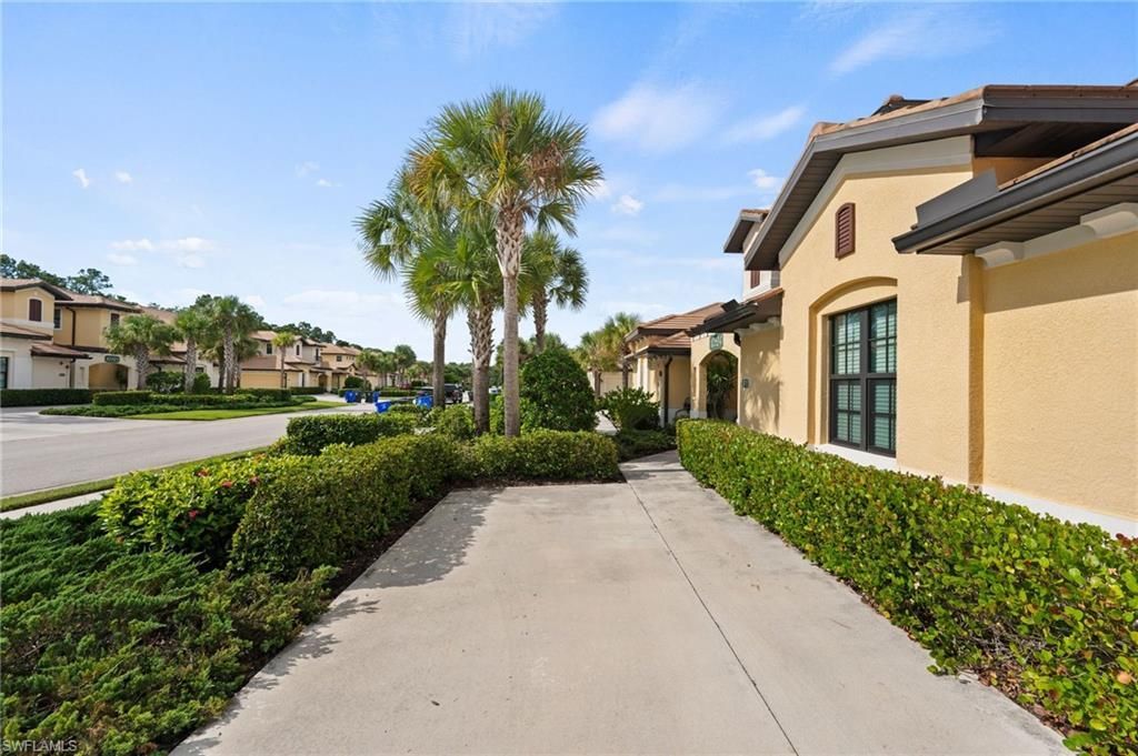 10524 Casella Way, Unit 202, Fort Myers, FL 33913 Photo