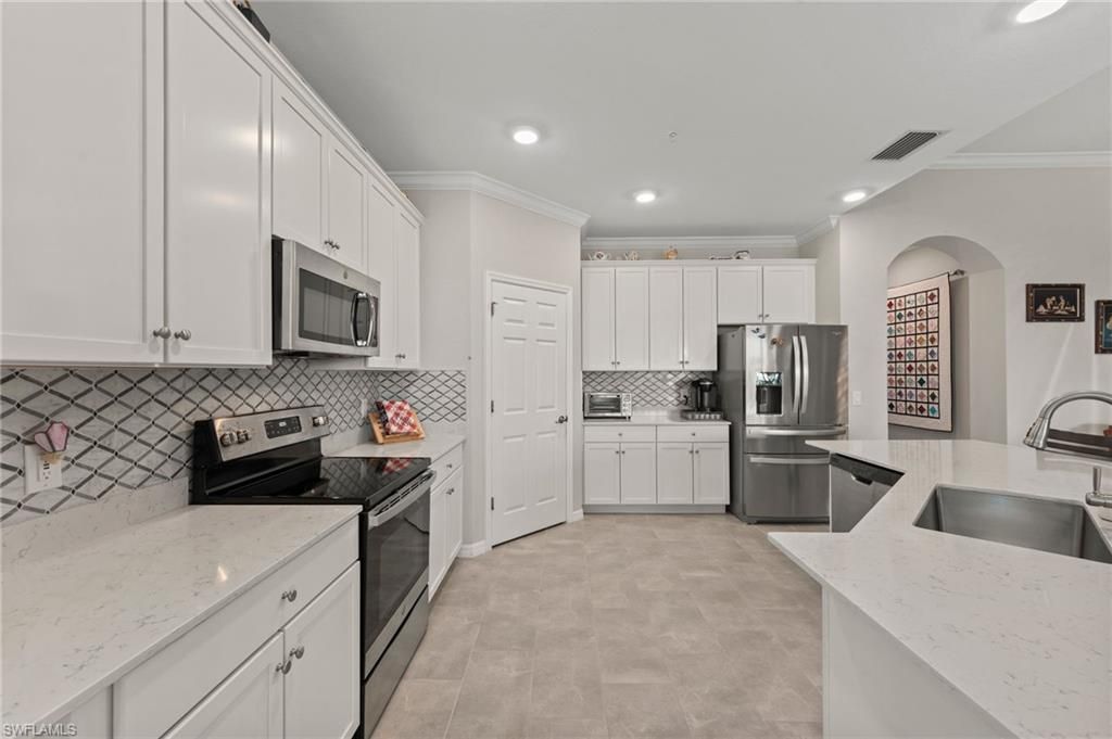 10524 Casella Way, Unit 202, Fort Myers, FL 33913 Photo