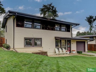 4622 N 82nd Street, Omaha, NE 68134