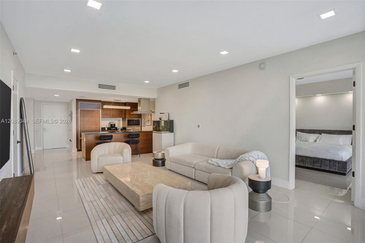 495 Brickell Ave, Unit 5005, Miami, FL 33131 Photo