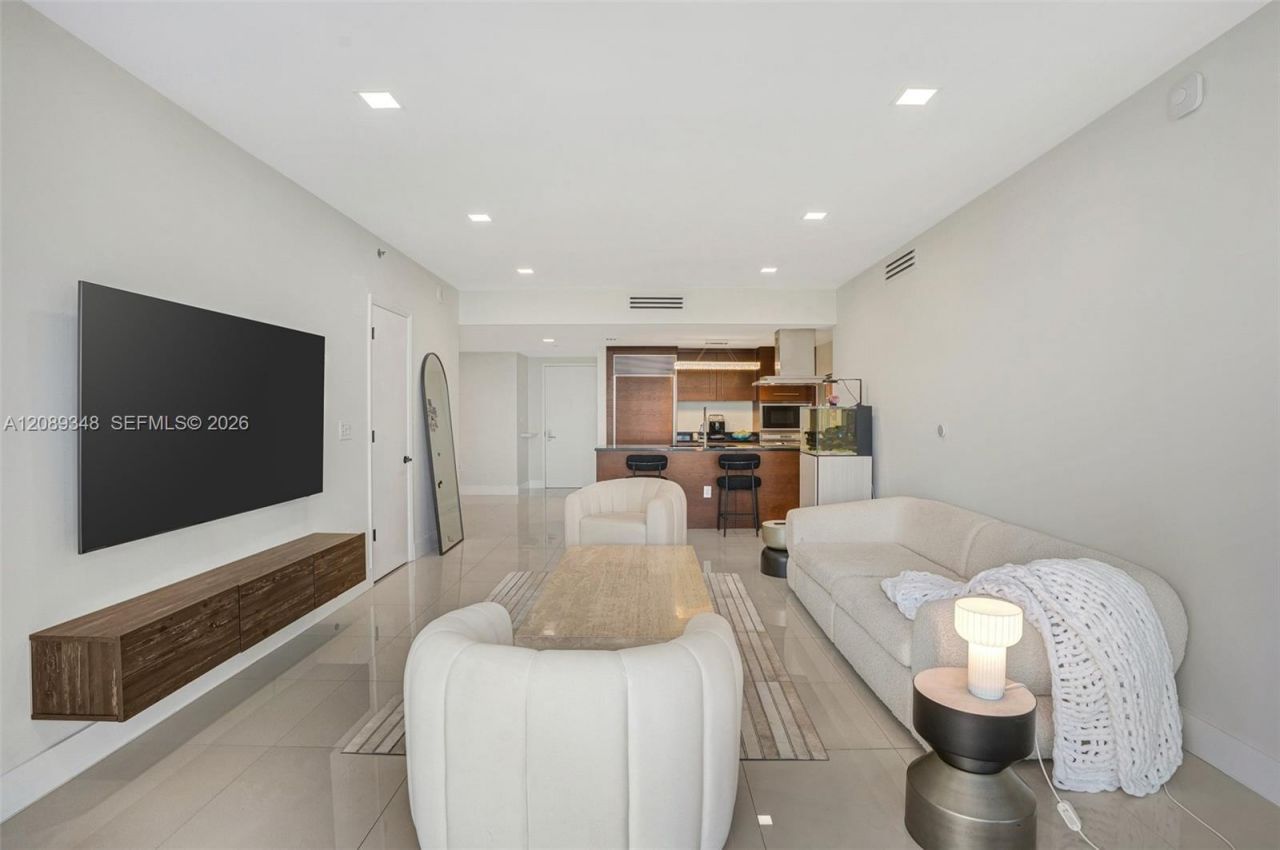 495 Brickell Ave, Unit 5005, Miami, FL 33131 Photo