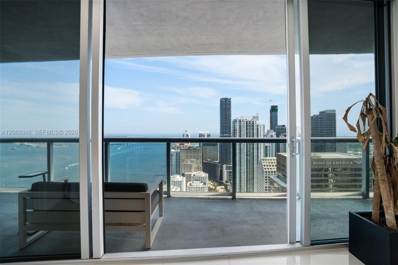 495 Brickell Ave, Unit 5005, Miami, FL 33131 Photo