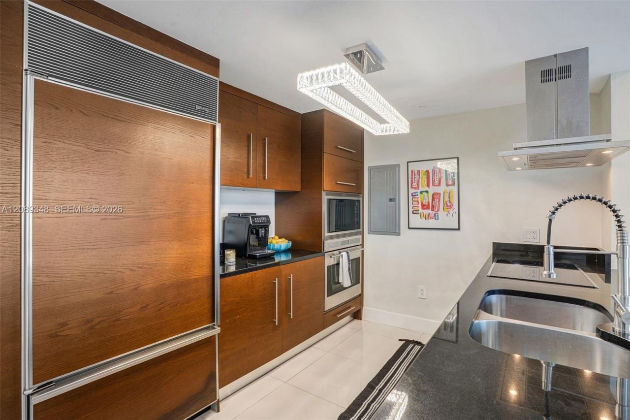495 Brickell Ave, Unit 5005, Miami, FL 33131 Photo