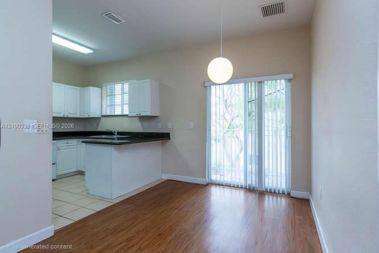 376 NE 26th Ter , Unit 201, Homestead, FL 33033 Photo