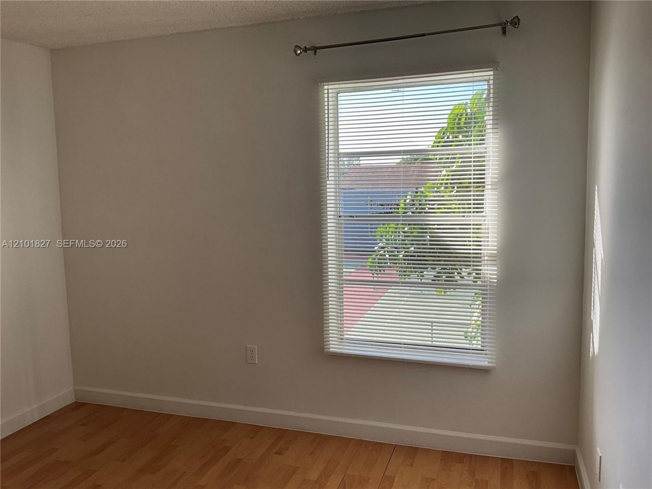 1755 W 60th St , Unit D306, Hialeah, FL 33012 Photo