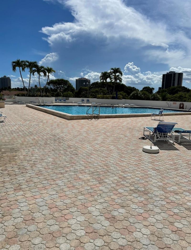 20225 NE 34th Ct , Unit 1216, Aventura, FL 33180 Photo