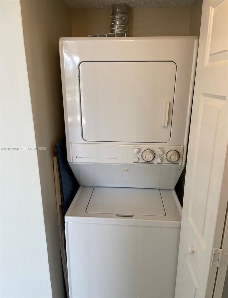 20225 NE 34th Ct , Unit 1216, Aventura, FL 33180 Photo