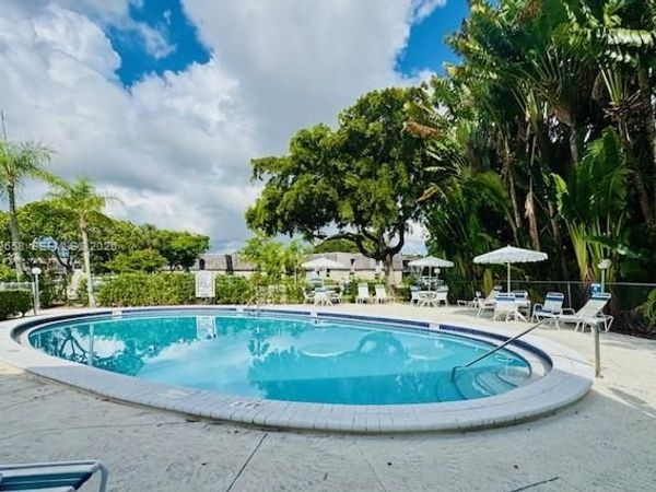 3123 Oakland Shores Dr , Unit D202, Oakland Park, FL 33309