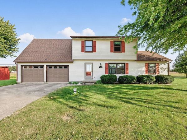 106 Plumlee Drive, Tipton, IN 46072