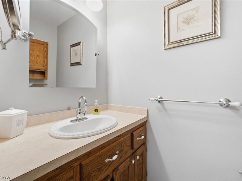 35680 Chestnut Ridge Road , North Ridgeville, OH 44039 Photo 23