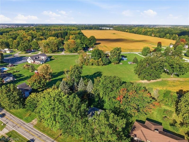 35680 Chestnut Ridge Road , North Ridgeville, OH 44039 Photo 46
