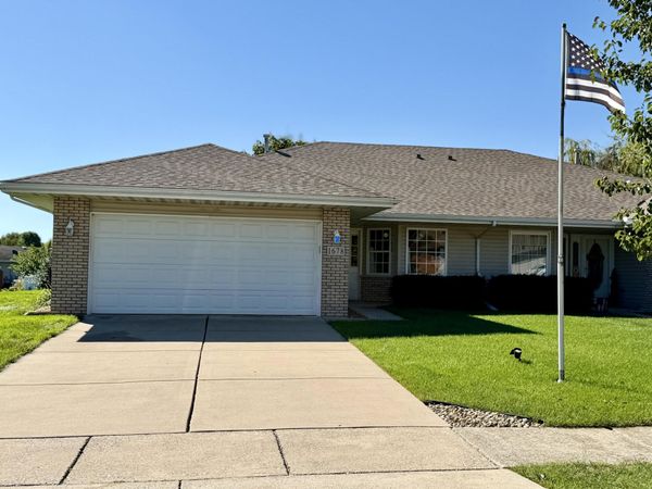 1678 Jonquil Drive , Lowell, IN 46356