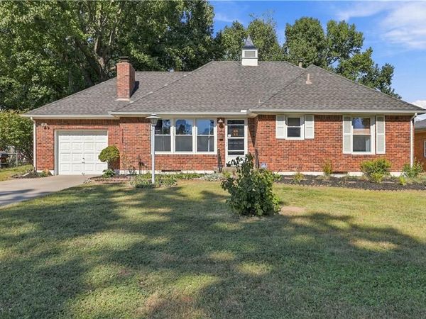 12004 E 48th Street, Kansas City, MO 64133