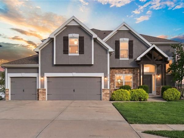 17700 NW 130th Terrace, Platte City, MO 64079