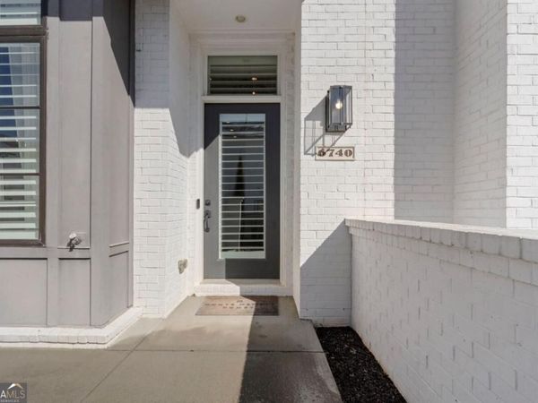 6740 Avis Walk, Alpharetta, GA 30005