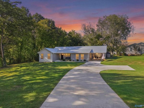 225 Smith Circle, Arab, AL 35016