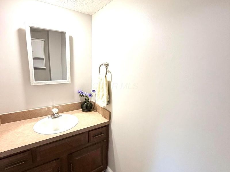 7043 Muirfield Drive, Dublin, OH 43017 Photo 8