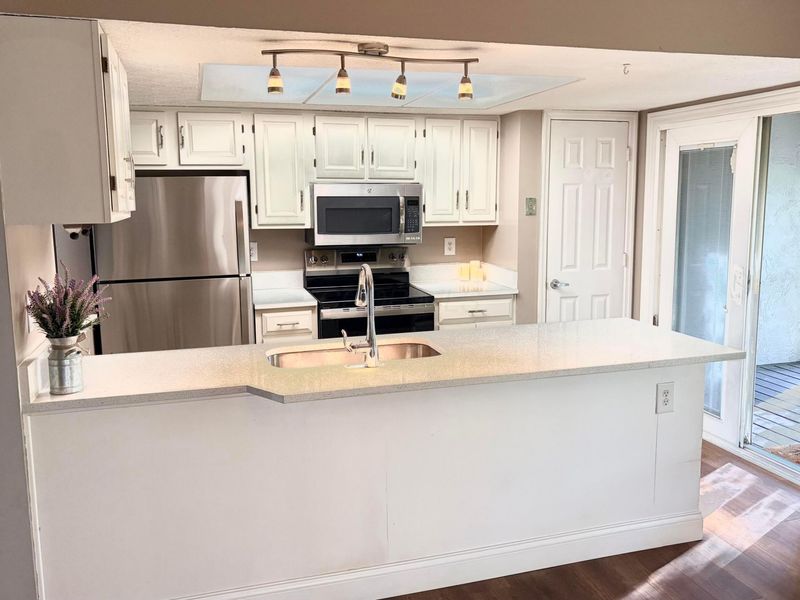 7043 Muirfield Drive, Dublin, OH 43017 Photo 9