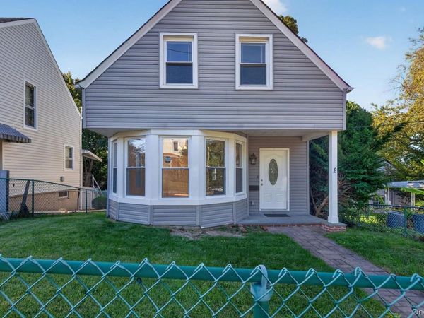 2 Austral Avenue , Glen Cove, NY 11542