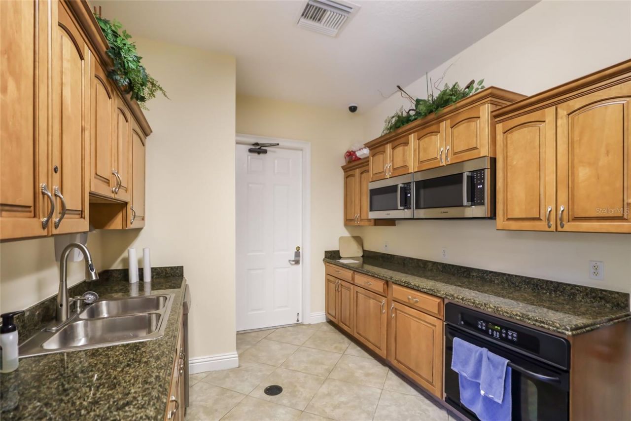 6434 Moorings Point Circle, Unit 102, Lakewood Ranch, FL 34202 Photo
