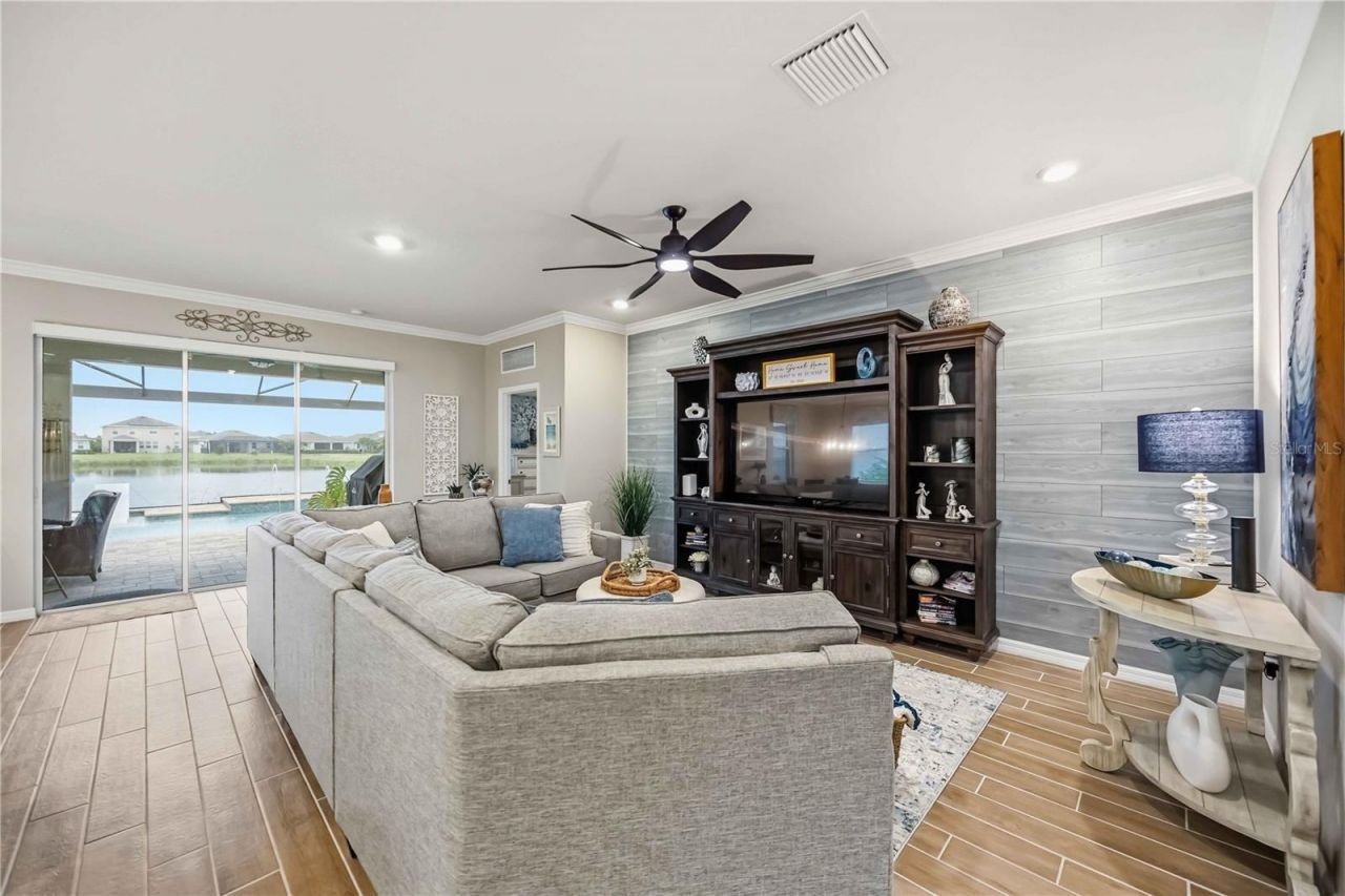12596 Night View Drive W, Sarasota, FL 34238 Photo
