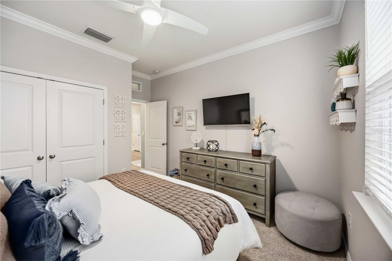 12596 Night View Drive W, Sarasota, FL 34238 Photo